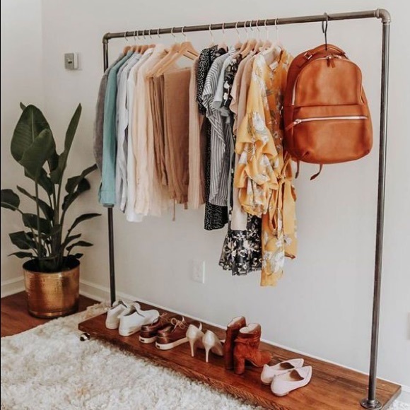 "PICK YOUR PRICE!" Spring/Summer Mystery Boxes! - Picture 3 of 9